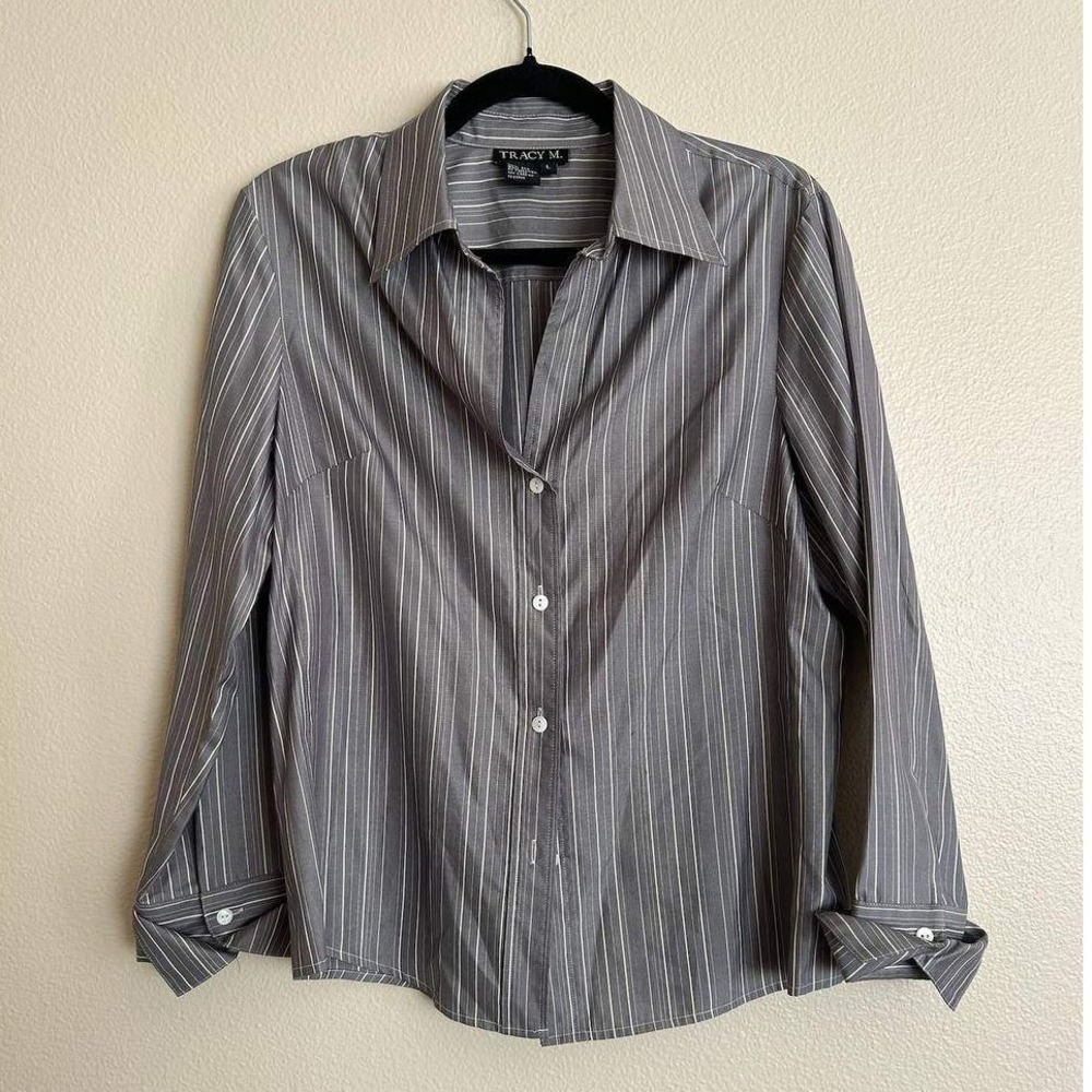Vintage Tracy M 100% Silk Gray Pinstripe Button Up Blouse L Old Money Preppy